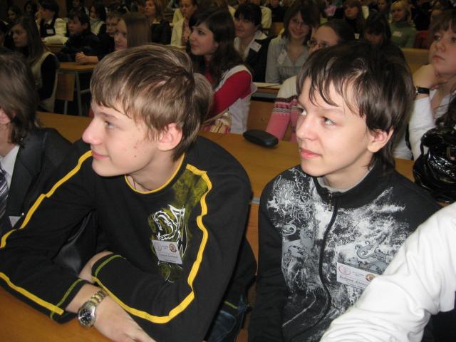 неподдельный интрес